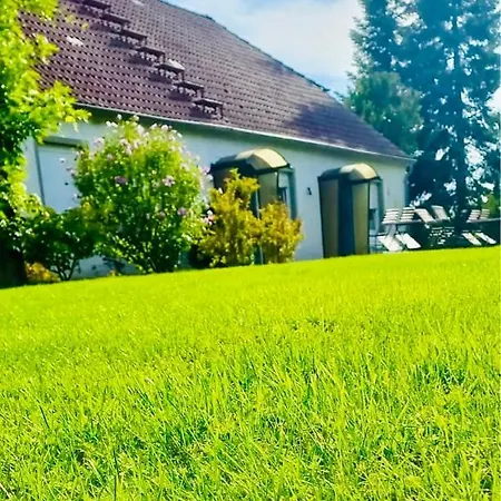 Familienhof Mueritz Apartmán *